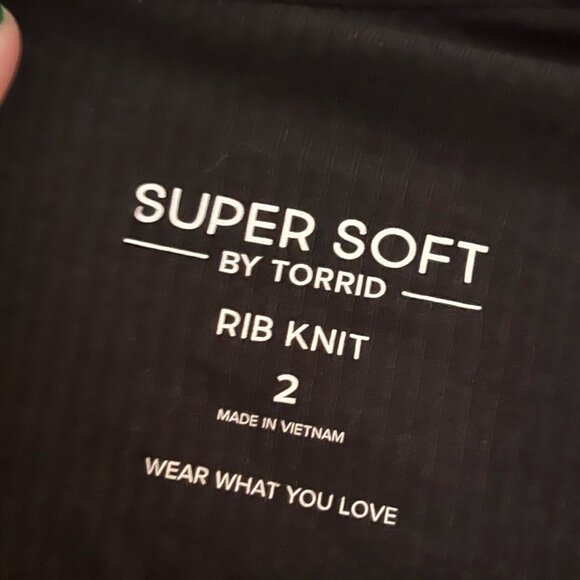 Torrid Size 2x Black Super Soft Ribbed Long Sleeve Bolero Bodysuit - Picture 6 of 7